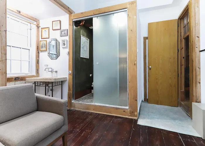 Pensión Downtown Vintage By Homing *