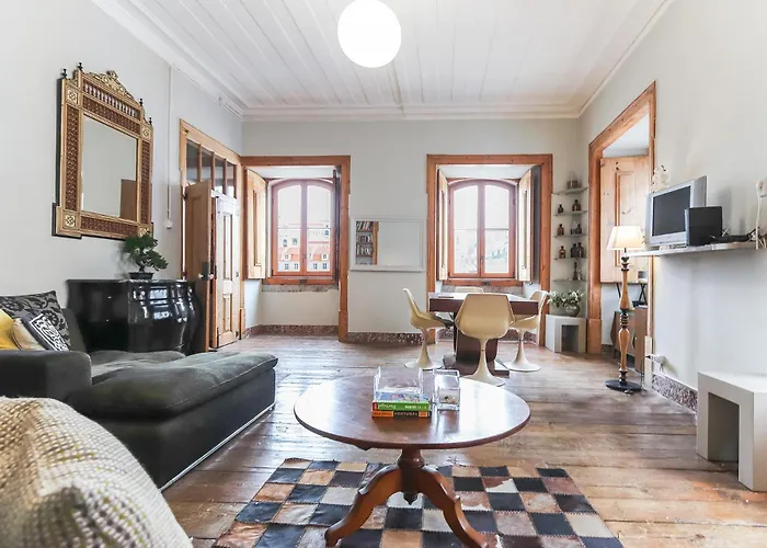 Downtown Vintage By Homing *