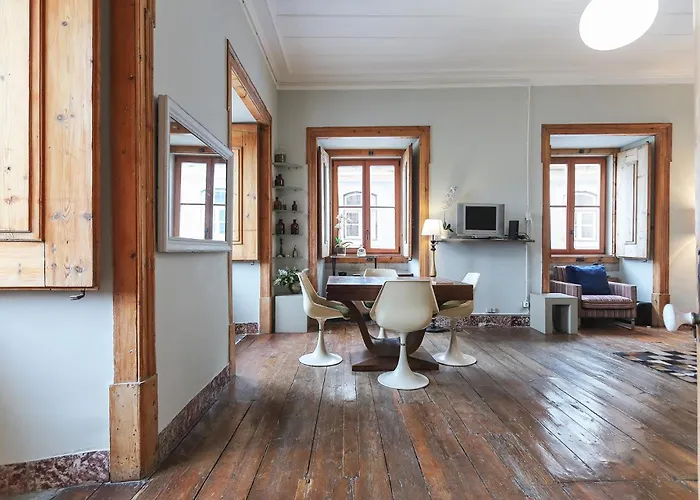 Downtown Vintage By Homing