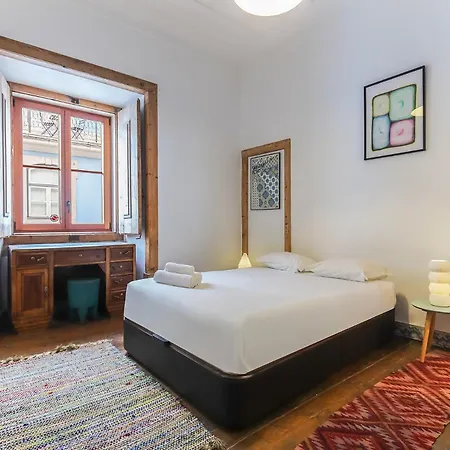 Downtown Vintage By Homing *