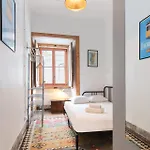 Downtown Vintage By Homing